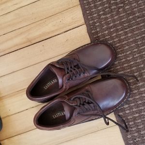 Women's Eastland shoes size 8.5